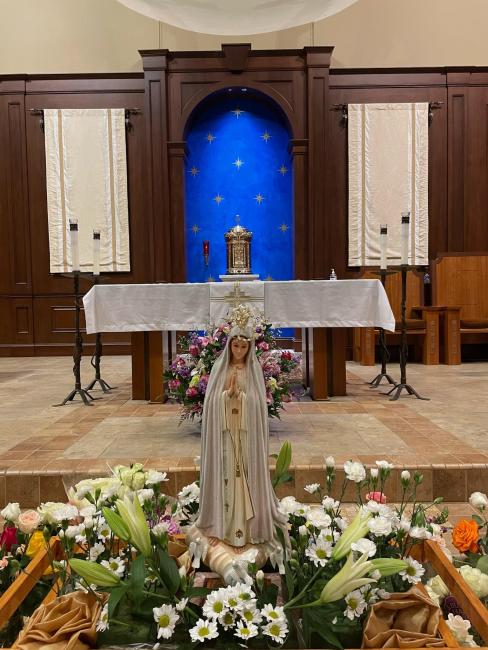 2024-05-13 Candles Night for Our Lady of Fatima with Procession and Rosary.  Photos by Aimee Minton